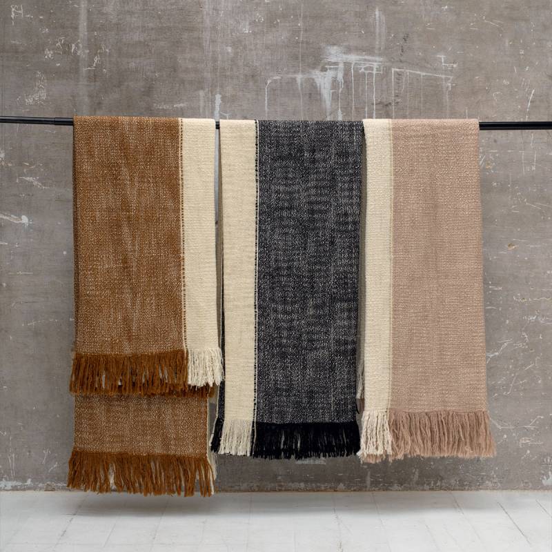 Plaid December Safran - Elitis - Image 3